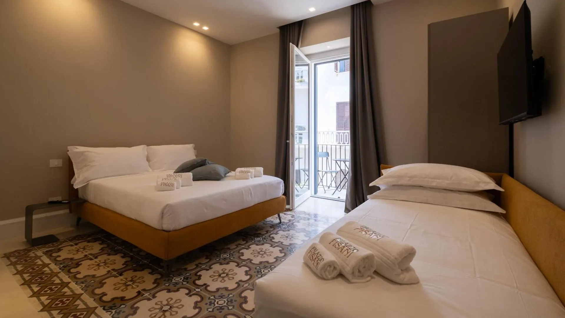 Palazzo Pisani - Bari Apartment