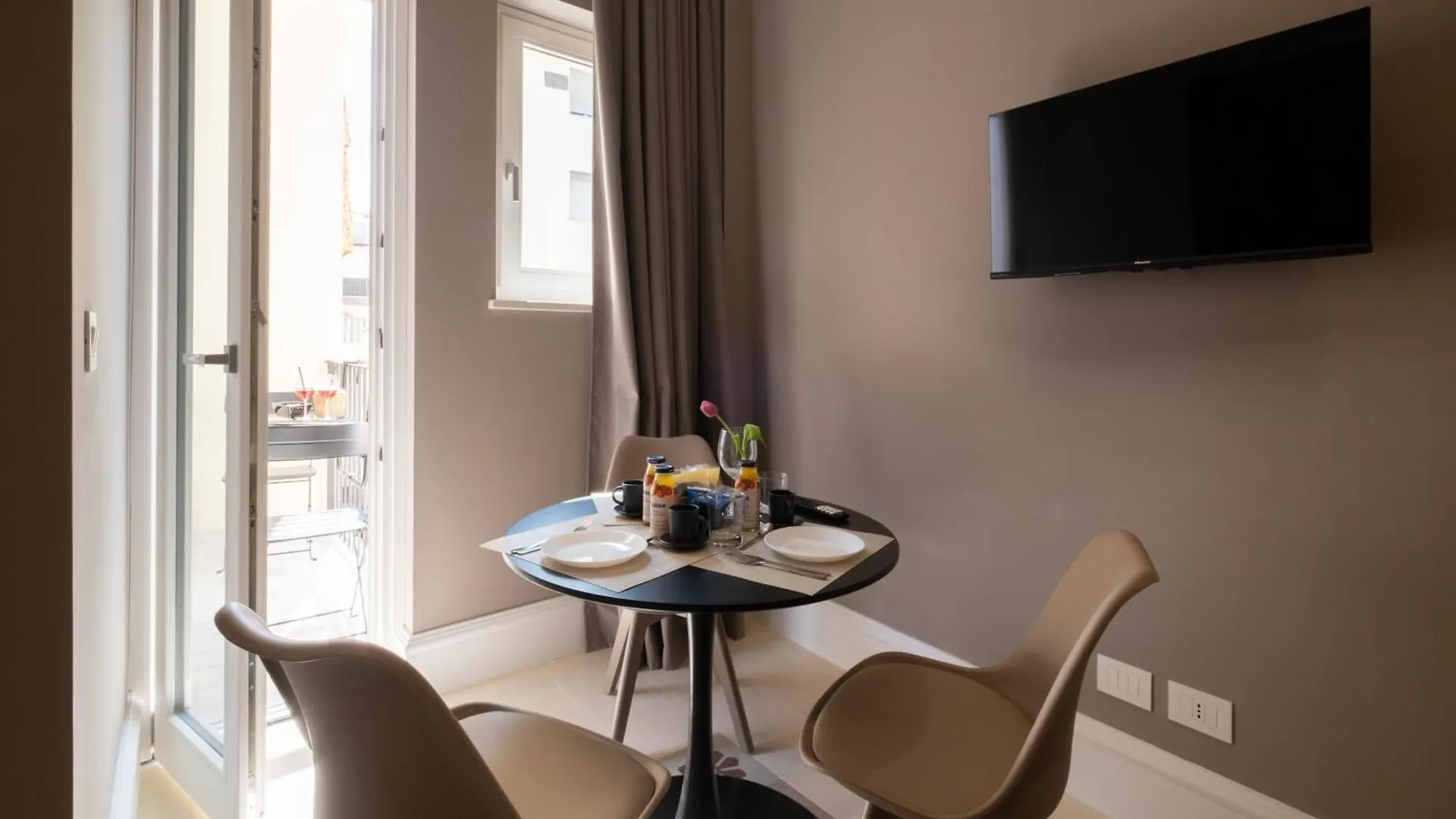 Palazzo Pisani - Bari Apartment