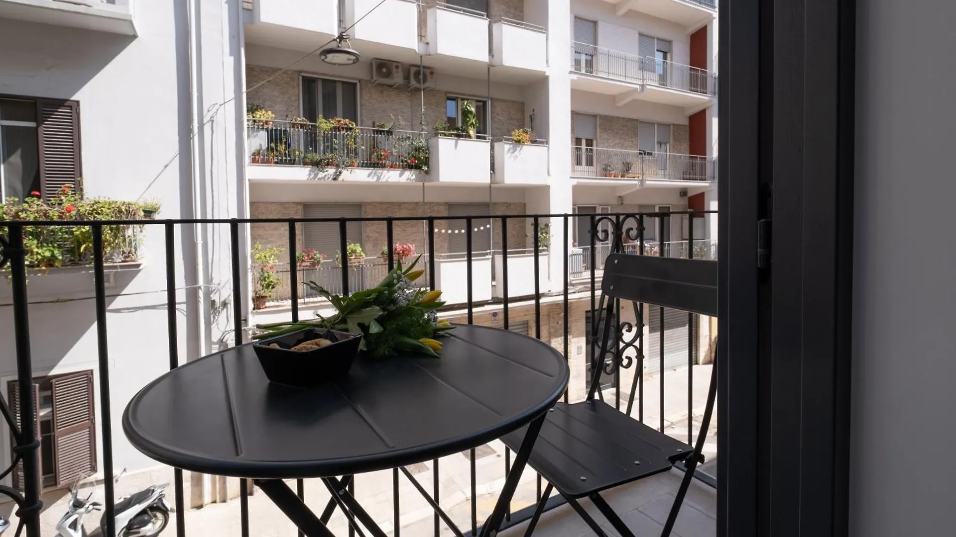 Palazzo Pisani - Bari Apartment