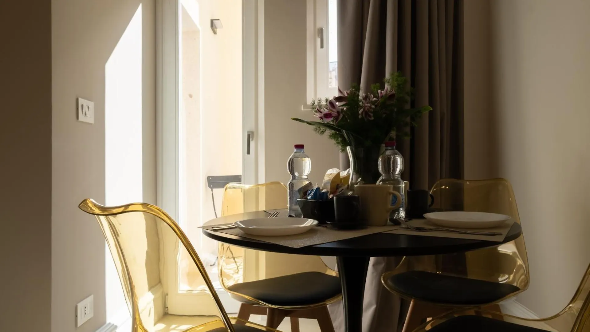 Palazzo Pisani - Bari Apartment Italia