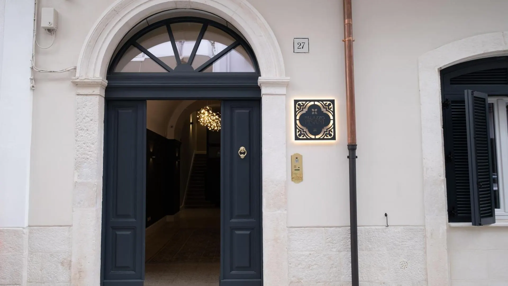 Palazzo Pisani - Bari Apartment Italia