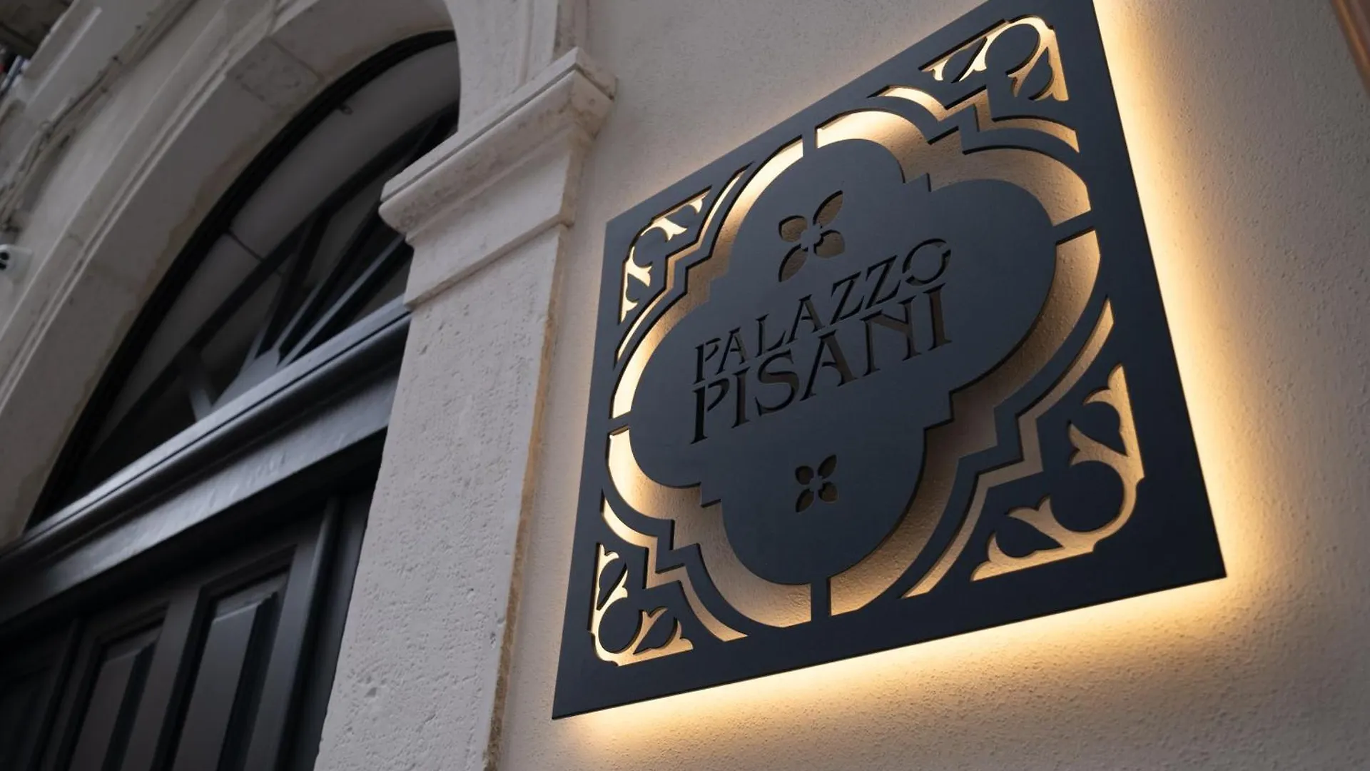 Palazzo Pisani - Bari Apartment
