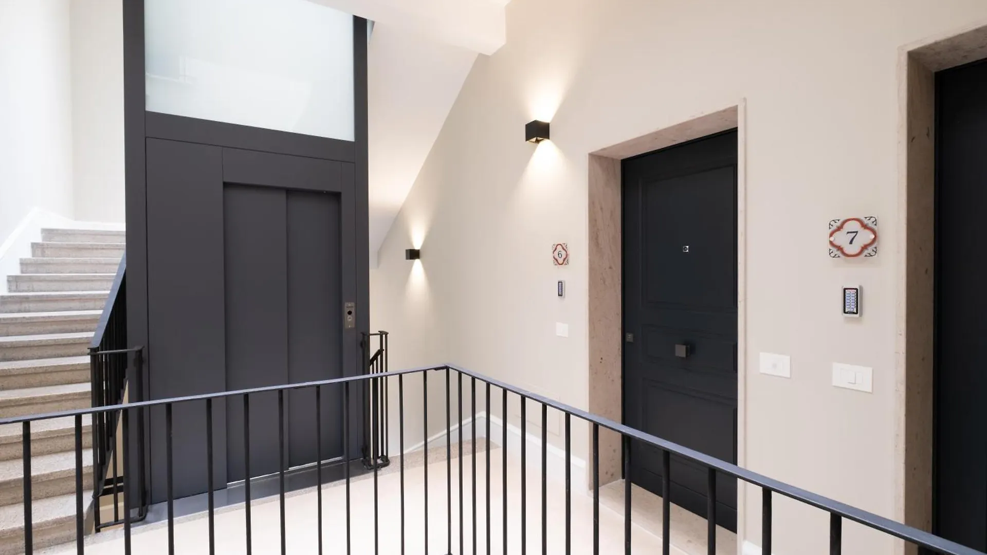 Palazzo Pisani - Bari Apartment