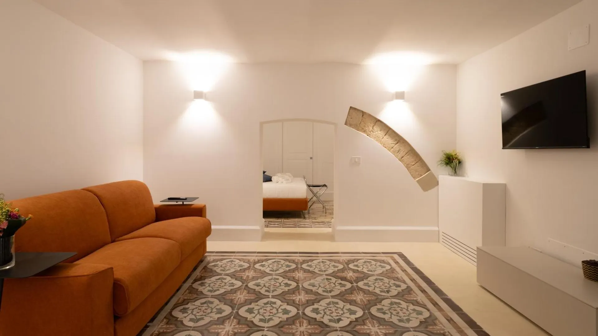 Palazzo Pisani - Bari Apartment
