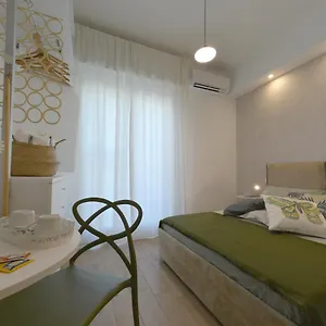 Alojamento de Acomodação e Pequeno-almoço Al Settimo Piano, Bari