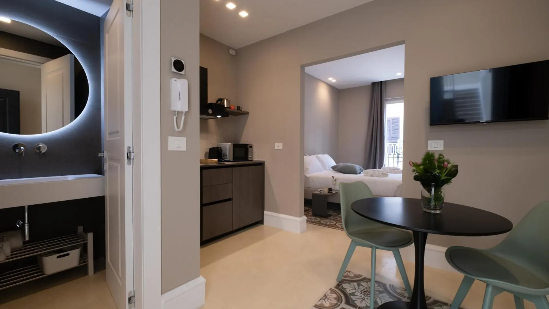 Palazzo Pisani - Bari Apartment