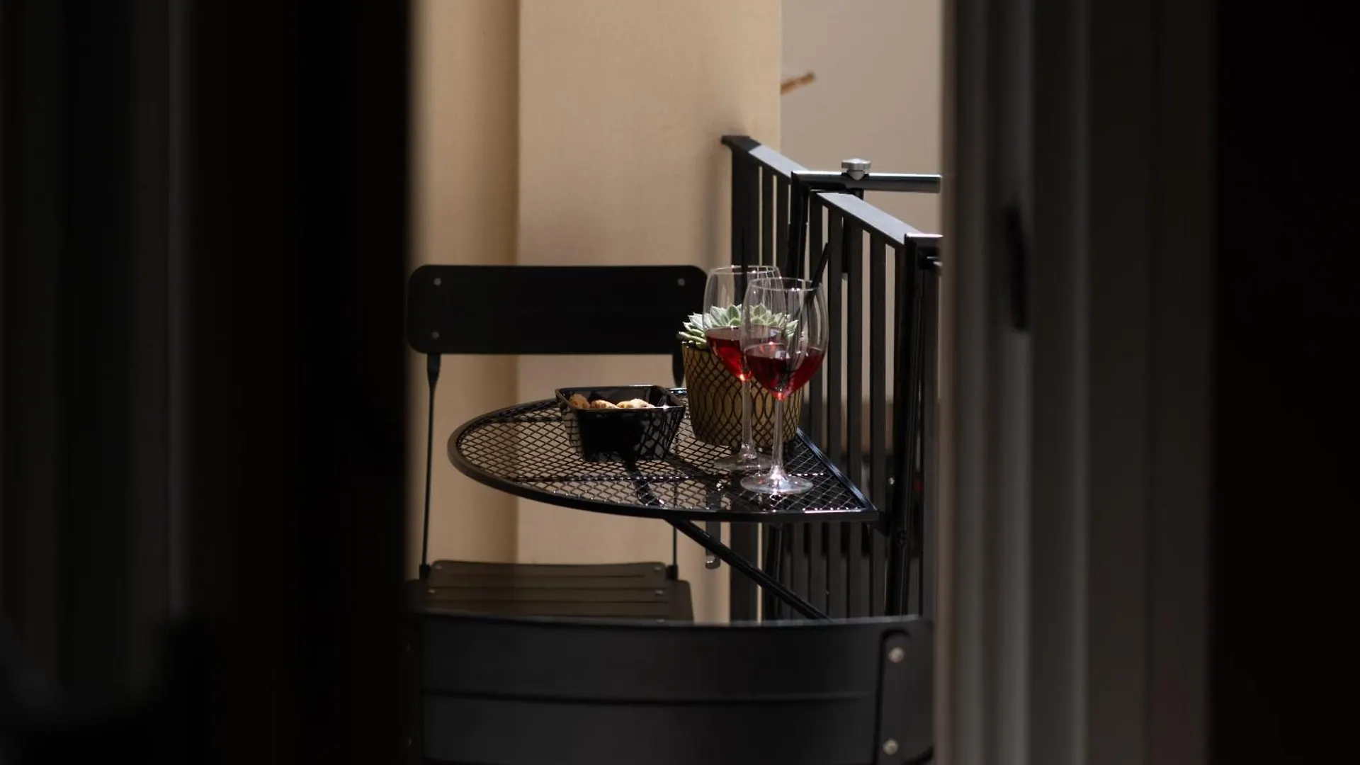 Palazzo Pisani - Bari Apartment